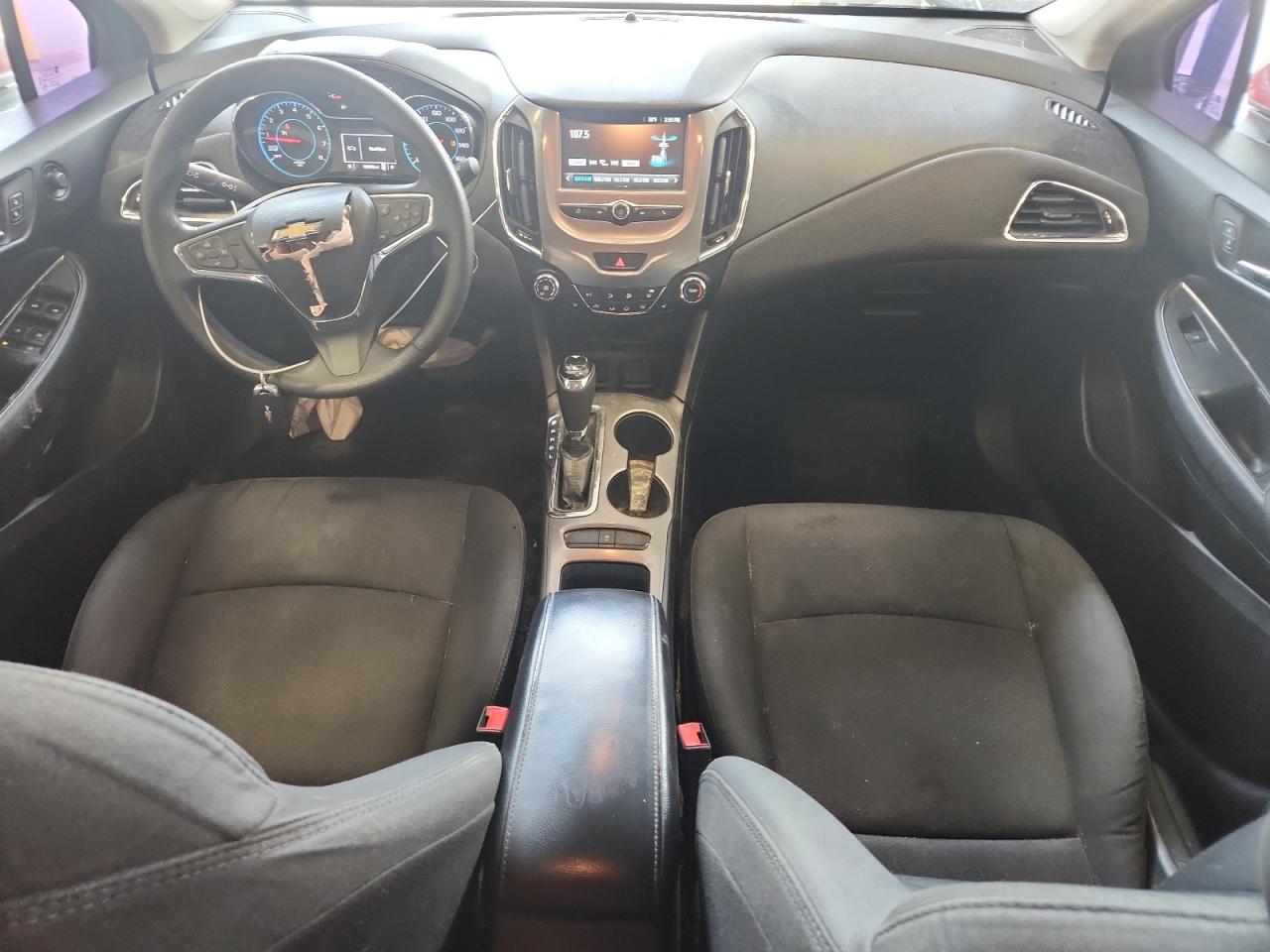 2017 Chevrolet Cruze Lt VIN: 1G1BE5SM5H7213240 Lot: 64787975