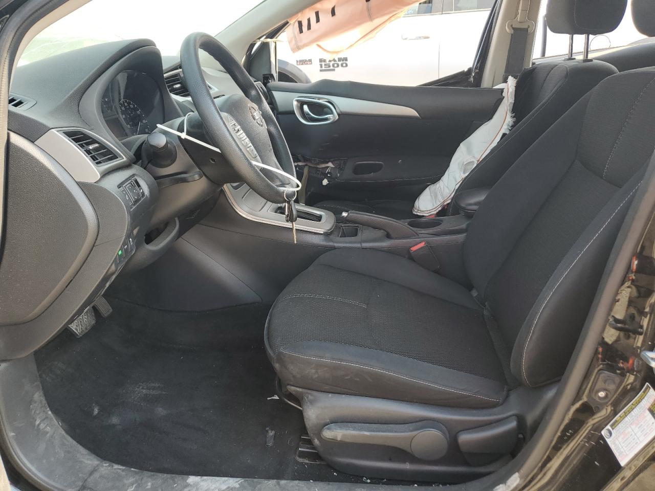 2015 Nissan Sentra S VIN: 3N1AB7AP3FY341266 Lot: 66723905