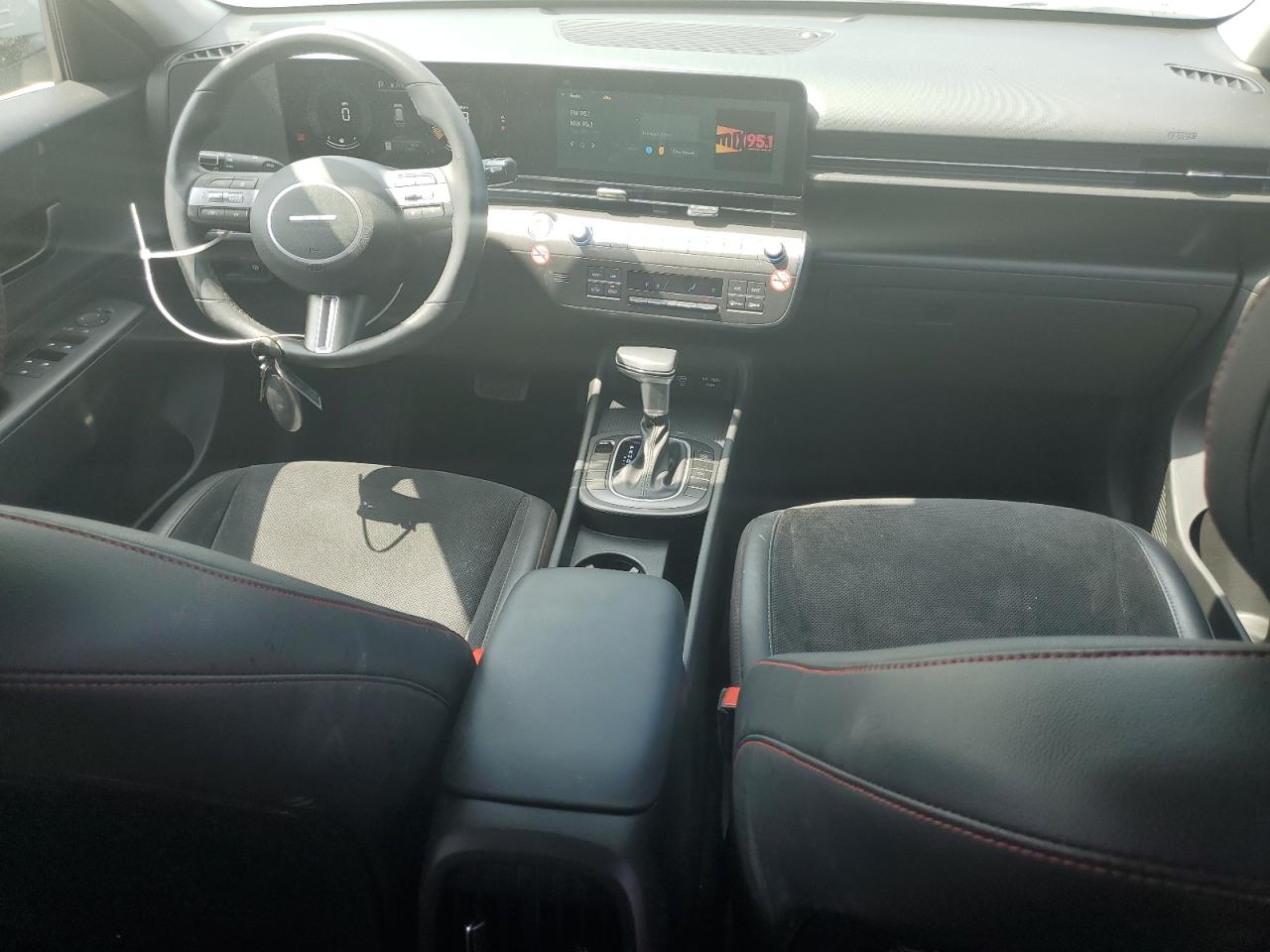 km8hb3ab9su236720 KM8HB3AB9SU236720 2025 Hyundai Kona Sel