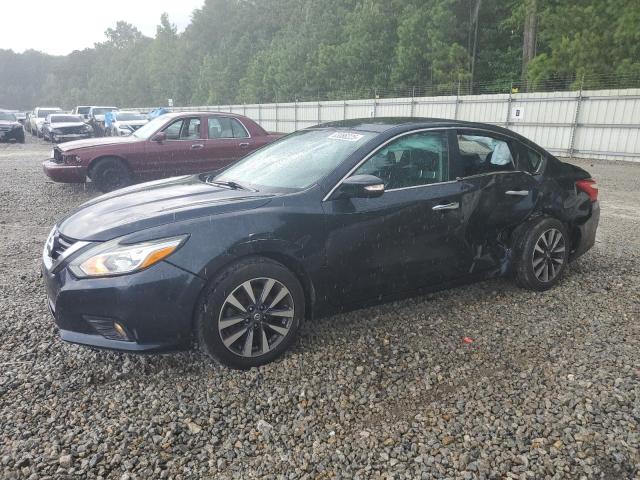  NISSAN ALTIMA 2017 Granatowy