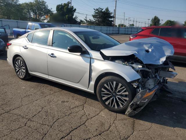  NISSAN ALTIMA 2024 Silver