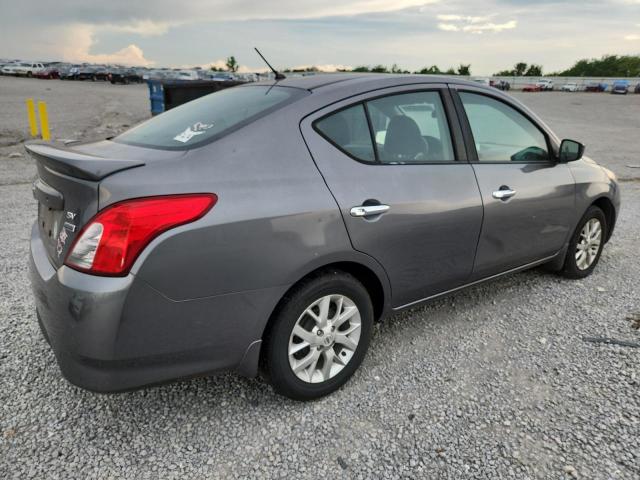 NISSAN VERSA 2018 Серый