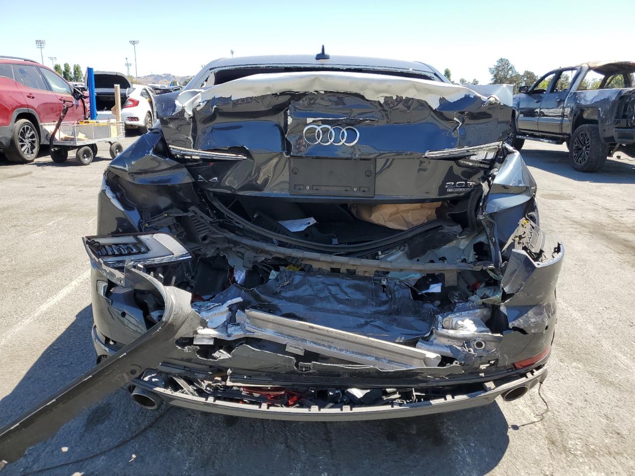 2017 Audi A4 Prestige VIN: WAUFNAF4XHN017038 Lot: 63792805