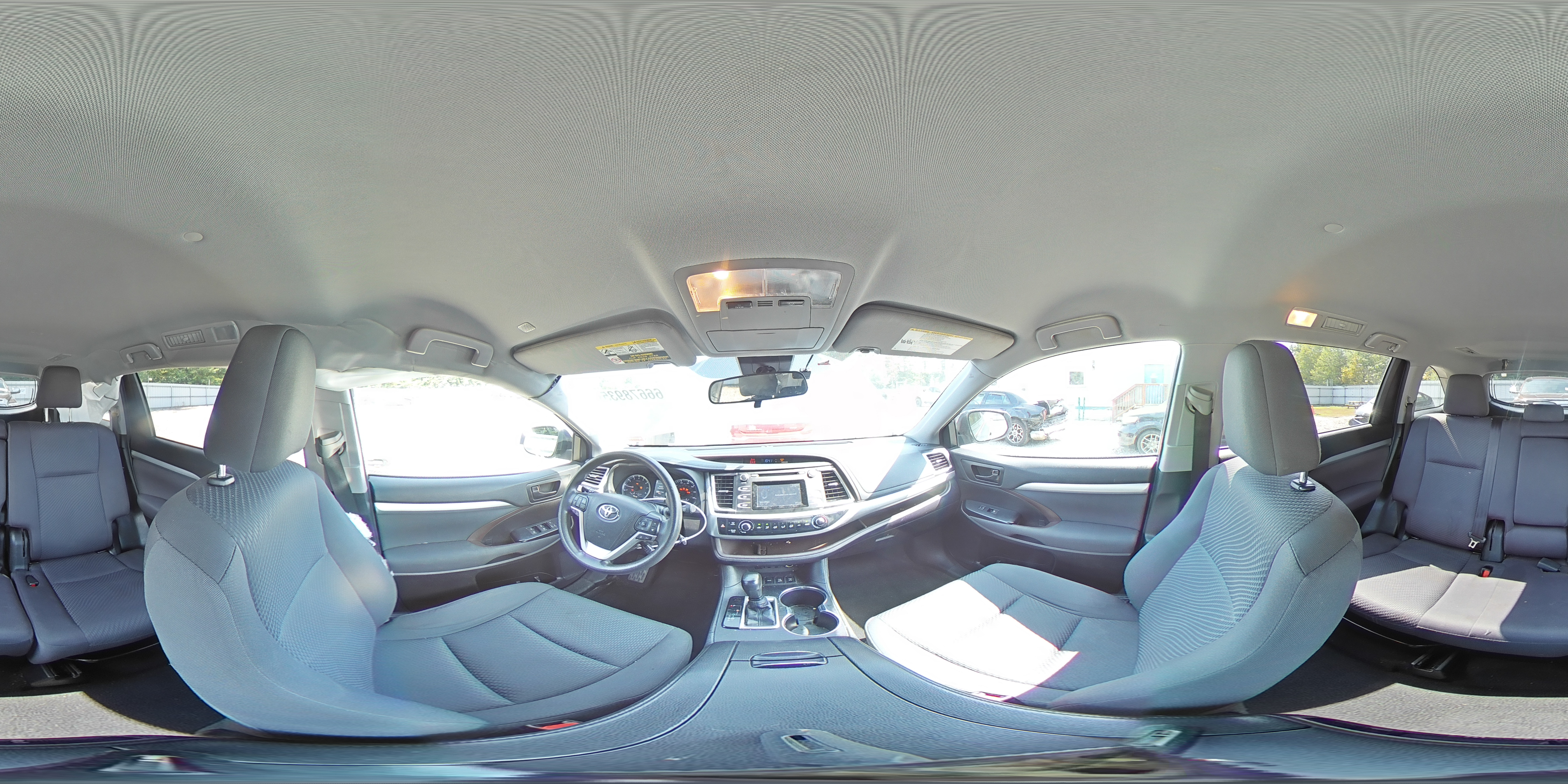 2019 Toyota Highlander Le VIN: 5TDBZRFH0KS722102 Lot: 66678935