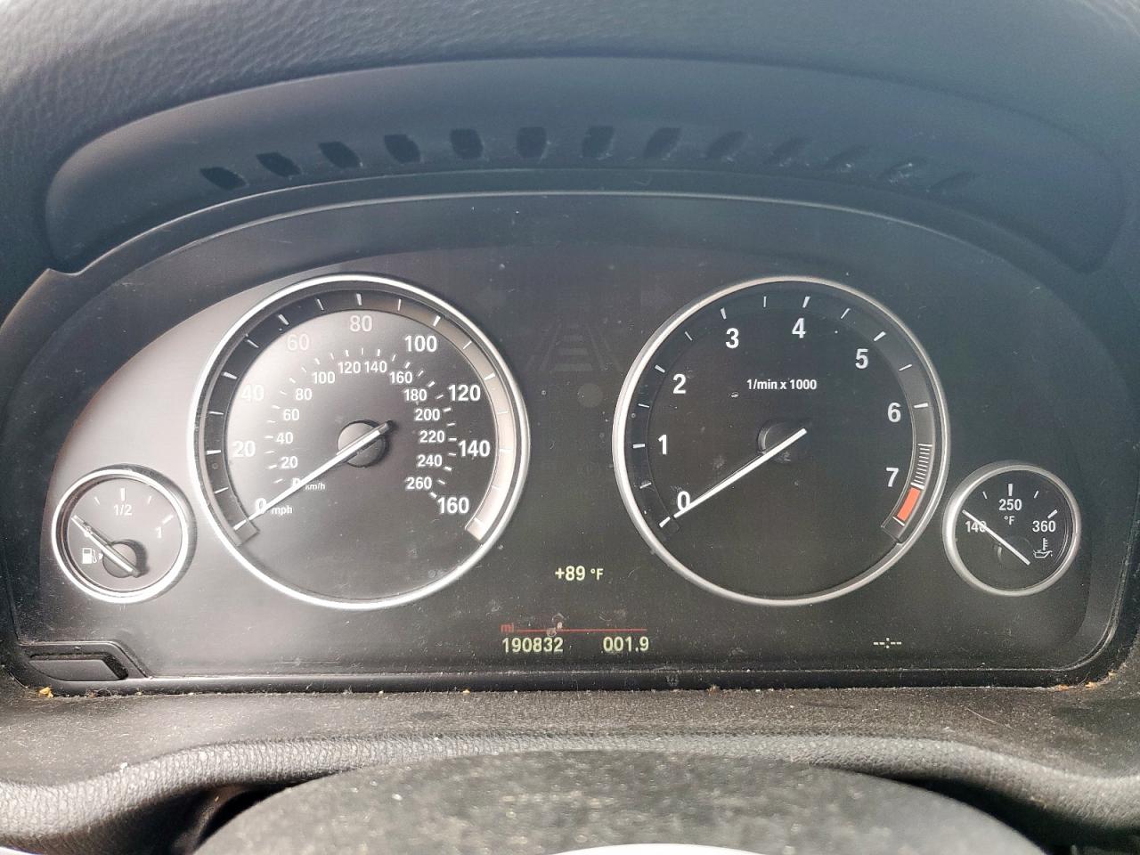 5UXWX9C38H0T23514 2017 BMW X3 xDrive28I