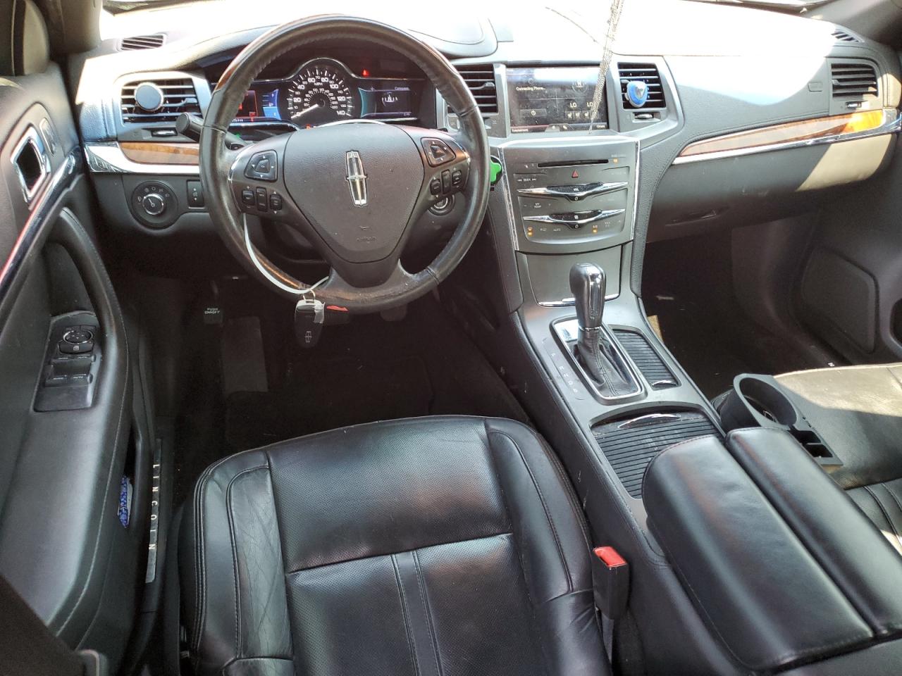 1lnhl9dk2dg609657 1LNHL9DK2DG609657 2013 Lincoln Mks