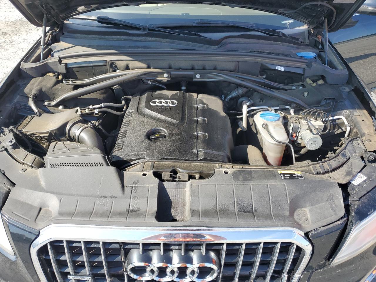 2014 Audi Q5 Premium VIN: WA1CFAFP3EA106105 Lot: 63636045