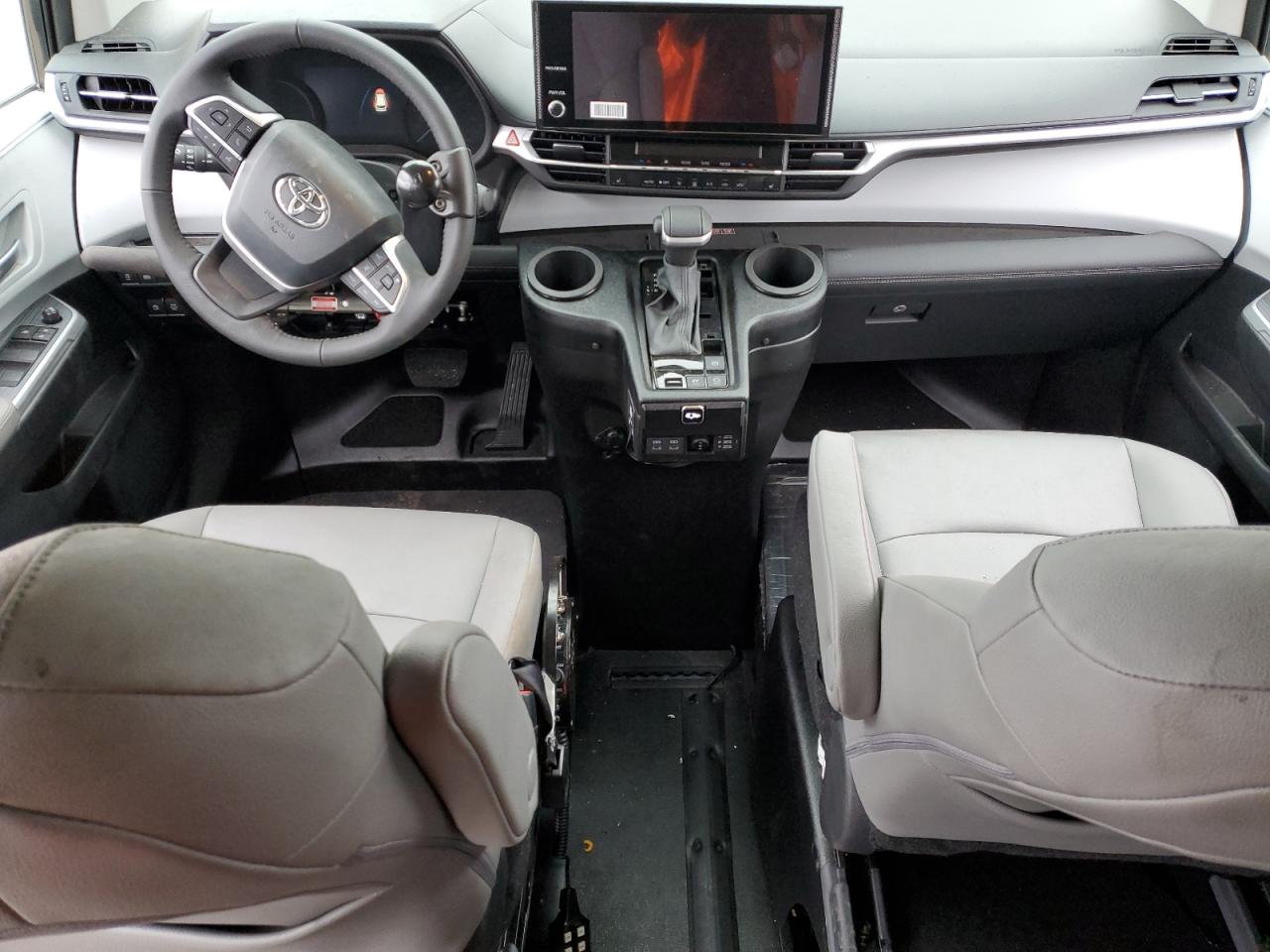 2025 Toyota Sienna Xle VIN: 5TDYRKEC5SS225554 Lot: 64863805