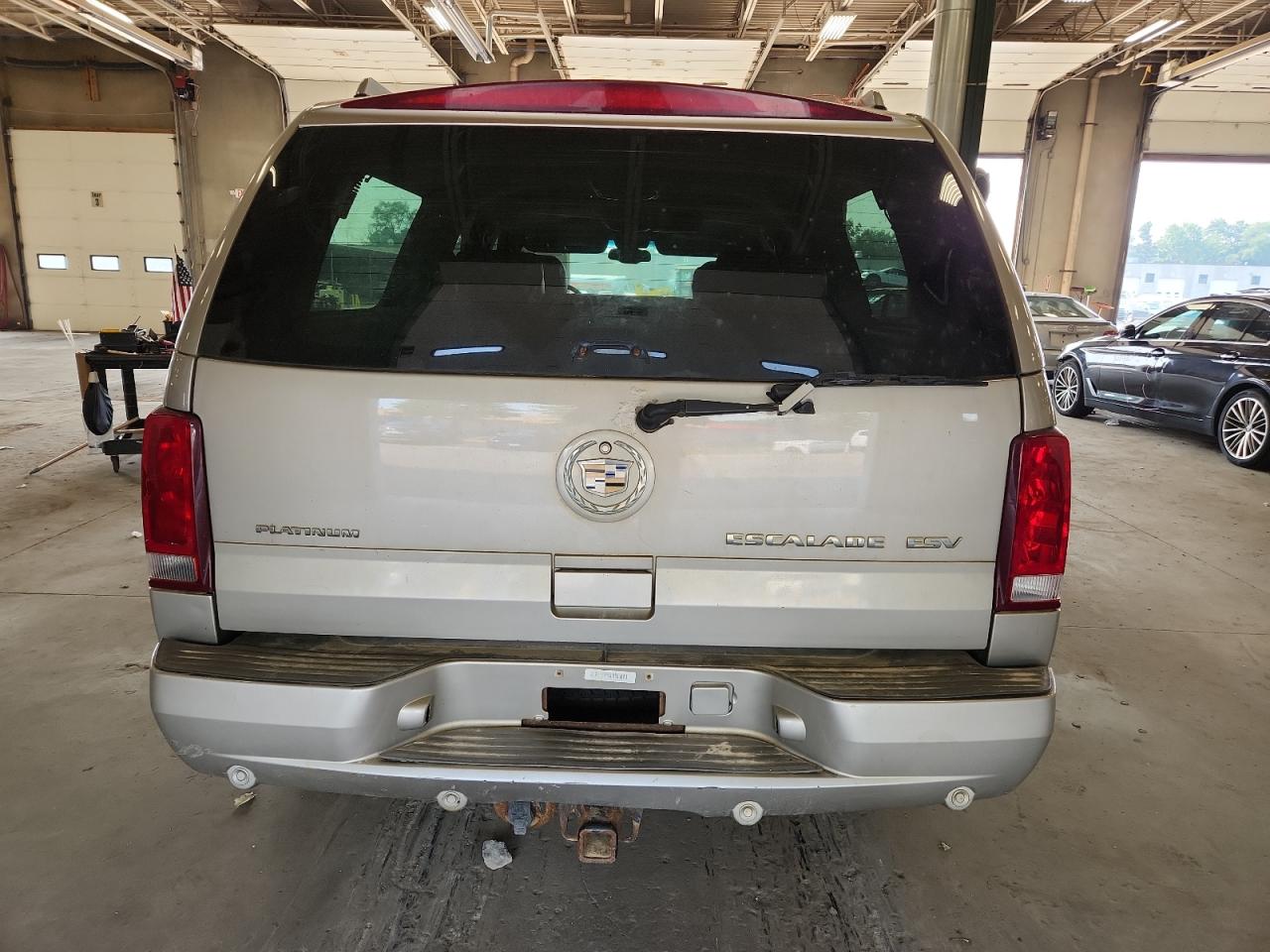 2006 Cadillac Escalade Esv VIN: 3GYFK66N76G123433 Lot: 66963475