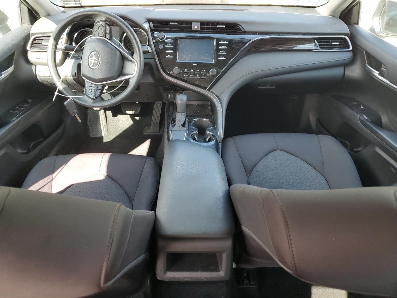2020 Toyota Camry Le VIN: 4T1C11AK8LU892989 Lot: 64749405