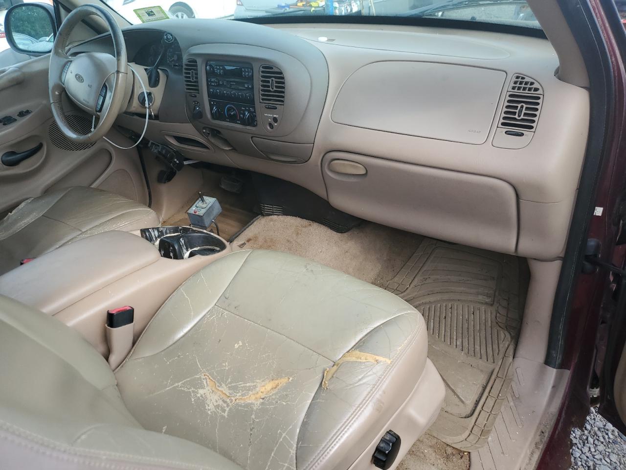 1998 Ford F150 VIN: 1FTRX18L6WNA35323 Lot: 66569875