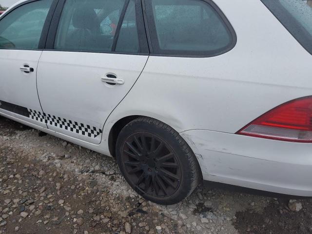 2010 VOLKSWAGEN GOLF BLUEM