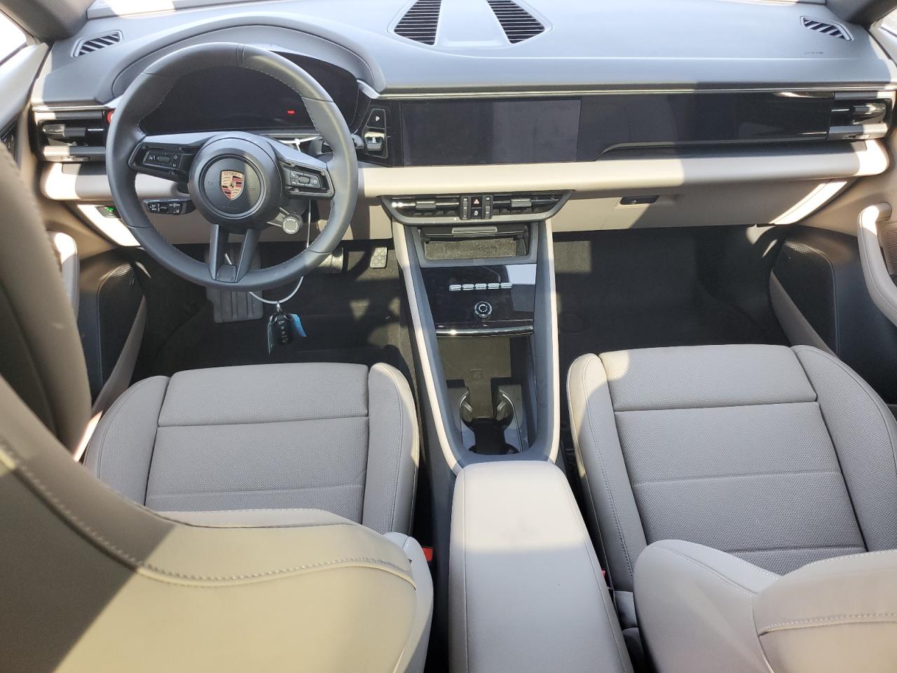 2025 Porsche Macan VIN: WP1AD2XA7SL077027 Lot: 63406875