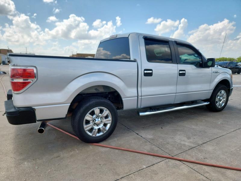  FORD F-150 2012 Srebrny