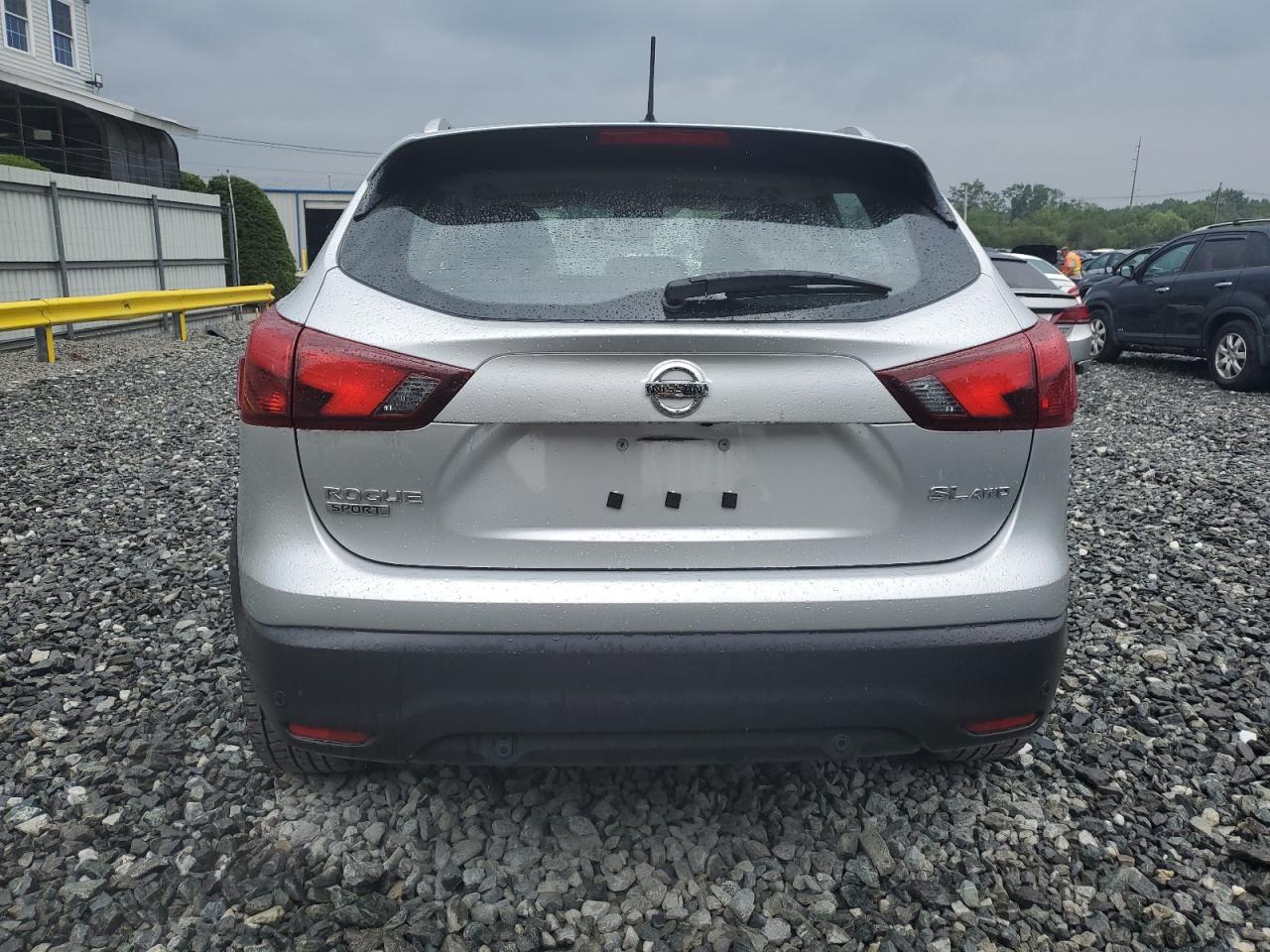 JN1BJ1CR3KW313083 2019 Nissan Rogue Sport S