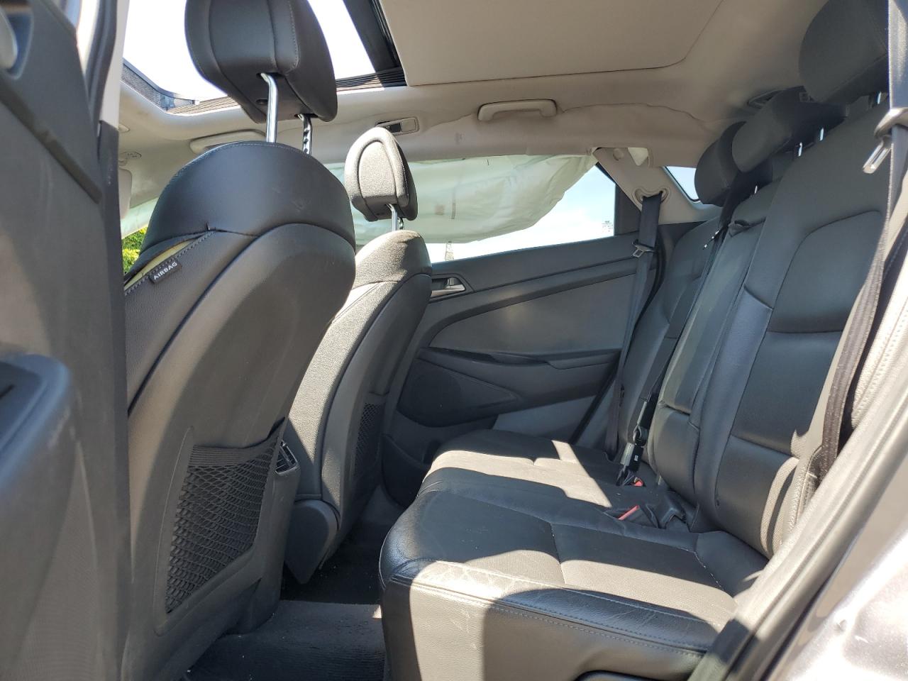 KM8J3CA41JU766467 2018 Hyundai Tucson Sel