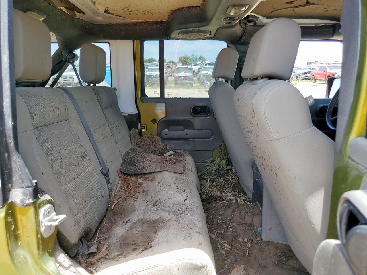 2007 Jeep Wrangler Sahara VIN: 1J4GA59137L137750 Lot: 64988295