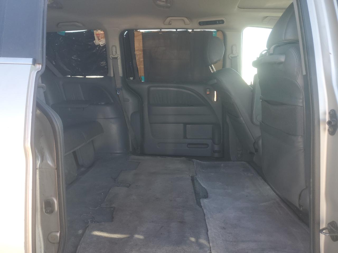 2005 Honda Odyssey Touring VIN: 5FNRL38815B002472 Lot: 63283695