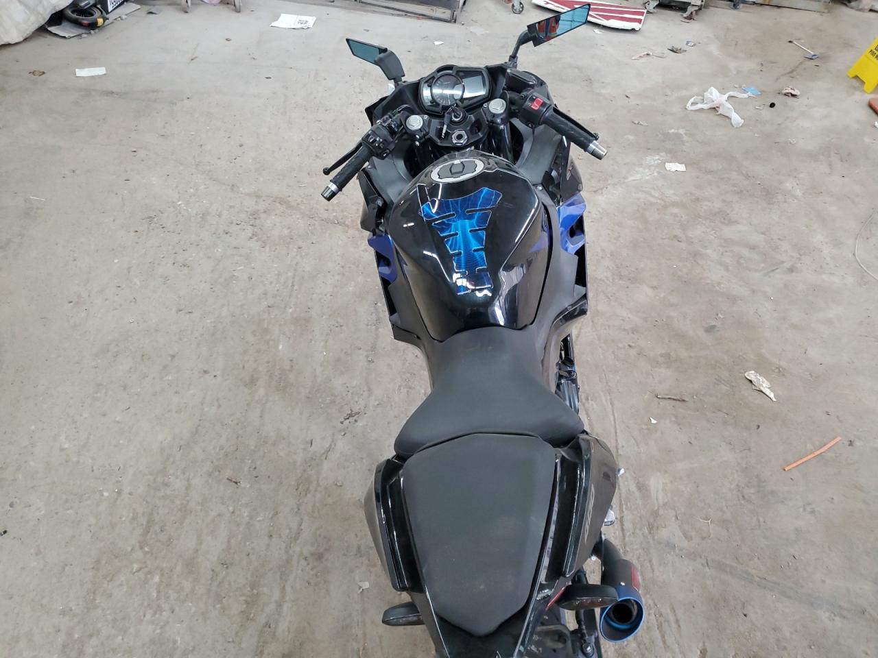 jkaexkg1xkda24763 JKAEXKG1XKDA24763 2019 Kawasaki Ex400