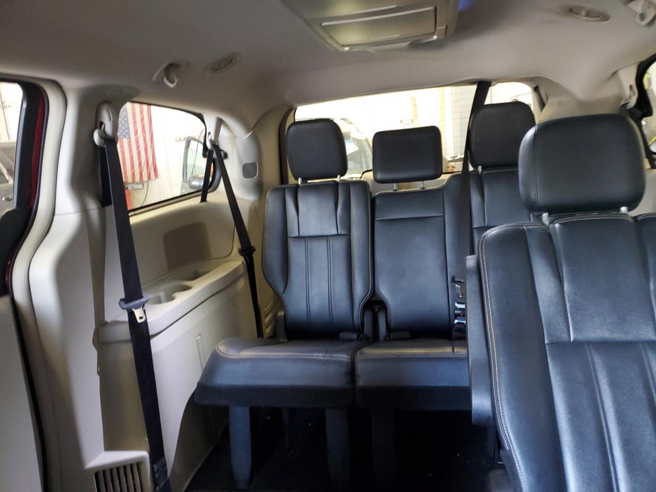 2016 Chrysler Town & Country Touring VIN: 2C4RC1BG1GR187165 Lot: 66041405