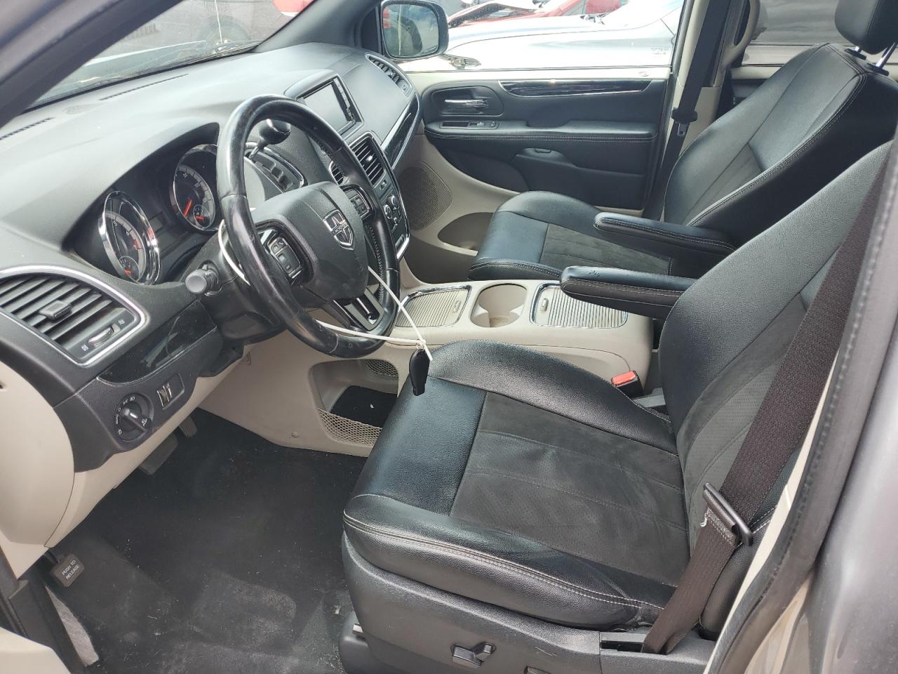 2019 Dodge Grand Caravan Sxt VIN: 2C4RDGCGXKR786976 Lot: 65021245