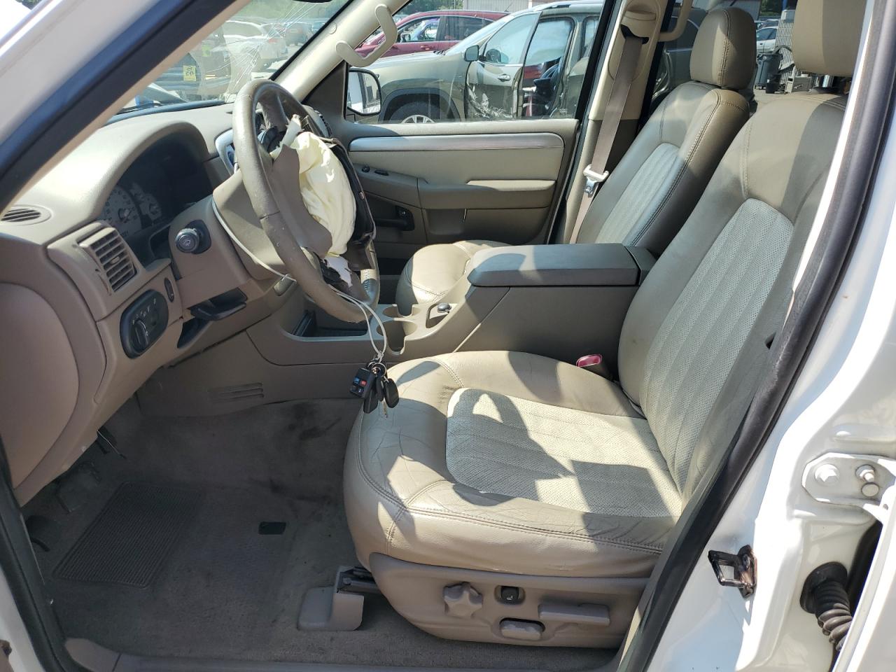 2004 Mercury Mountaineer VIN: 4M2DU86K94ZJ15642 Lot: 64655565