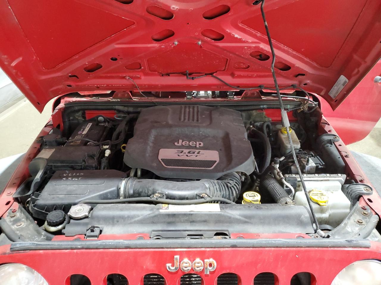 2012 Jeep Wrangler Sport VIN: 1C4AJWAG2CL135192 Lot: 64013735