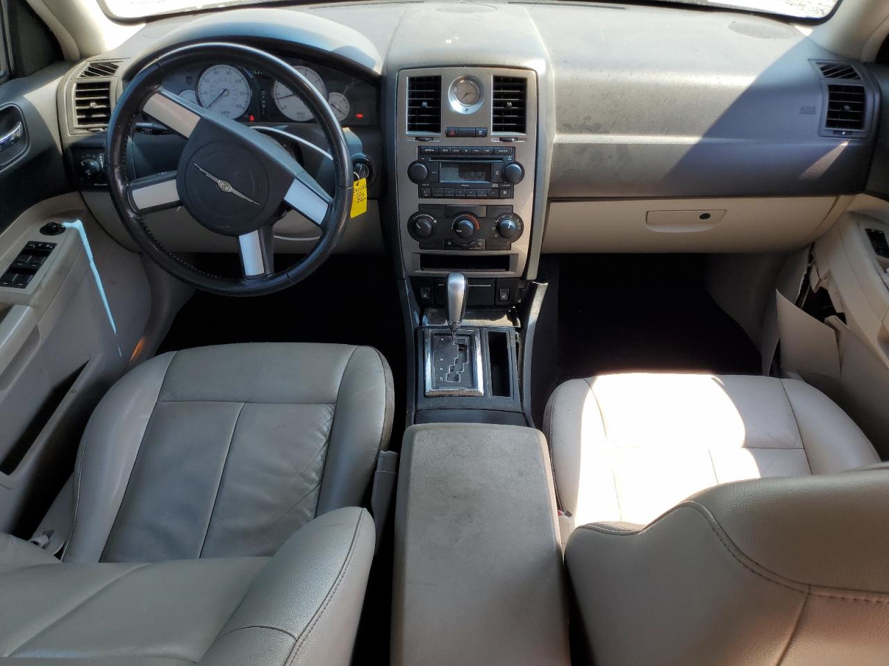 2007 Chrysler 300 Touring VIN: 2C3KA53G77H858989 Lot: 64046365
