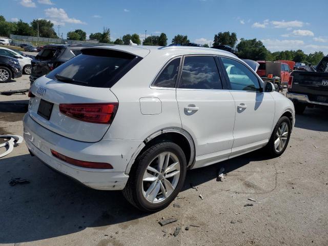 Паркетники AUDI Q3 2016 Белы