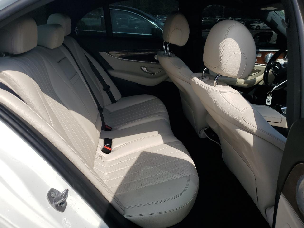 2017 Mercedes-Benz E 300 4Matic VIN: WDDZF4KB4HA055719 Lot: 64567135