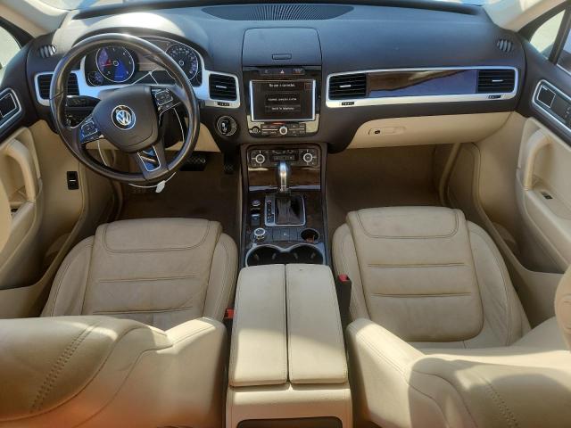  VOLKSWAGEN TOUAREG 2014 Biały