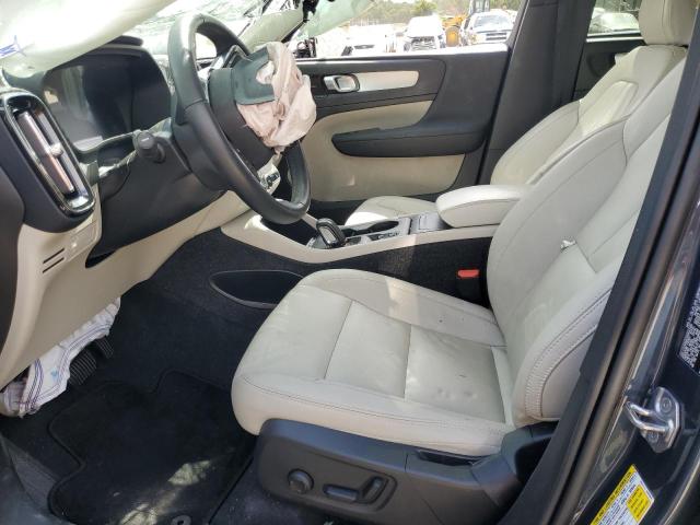  VOLVO XC40 2021 Granatowy
