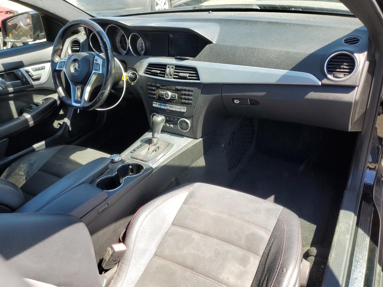 2013 Mercedes-Benz C 250 VIN: WDDGJ4HB1DF952524 Lot: 65467725