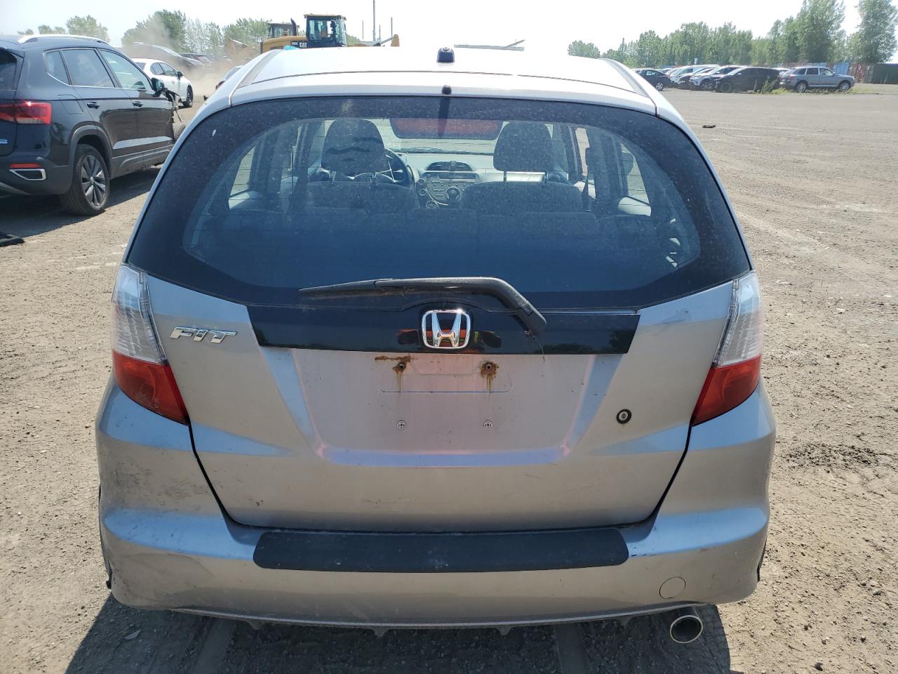 2010 Honda Fit Dx-A VIN: JHMGE8H33AC805499 Lot: 63746965