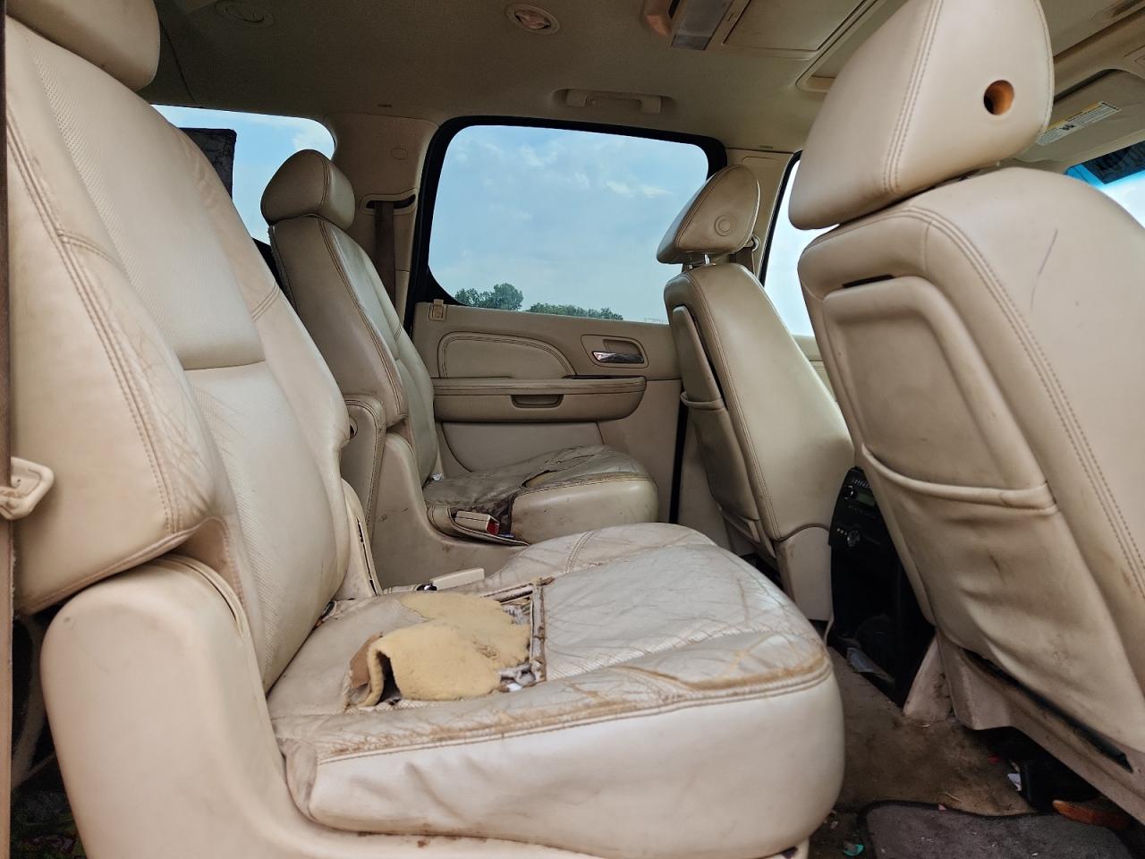 2008 Cadillac Escalade Esv VIN: 1GYFK66808R128471 Lot: 65456615