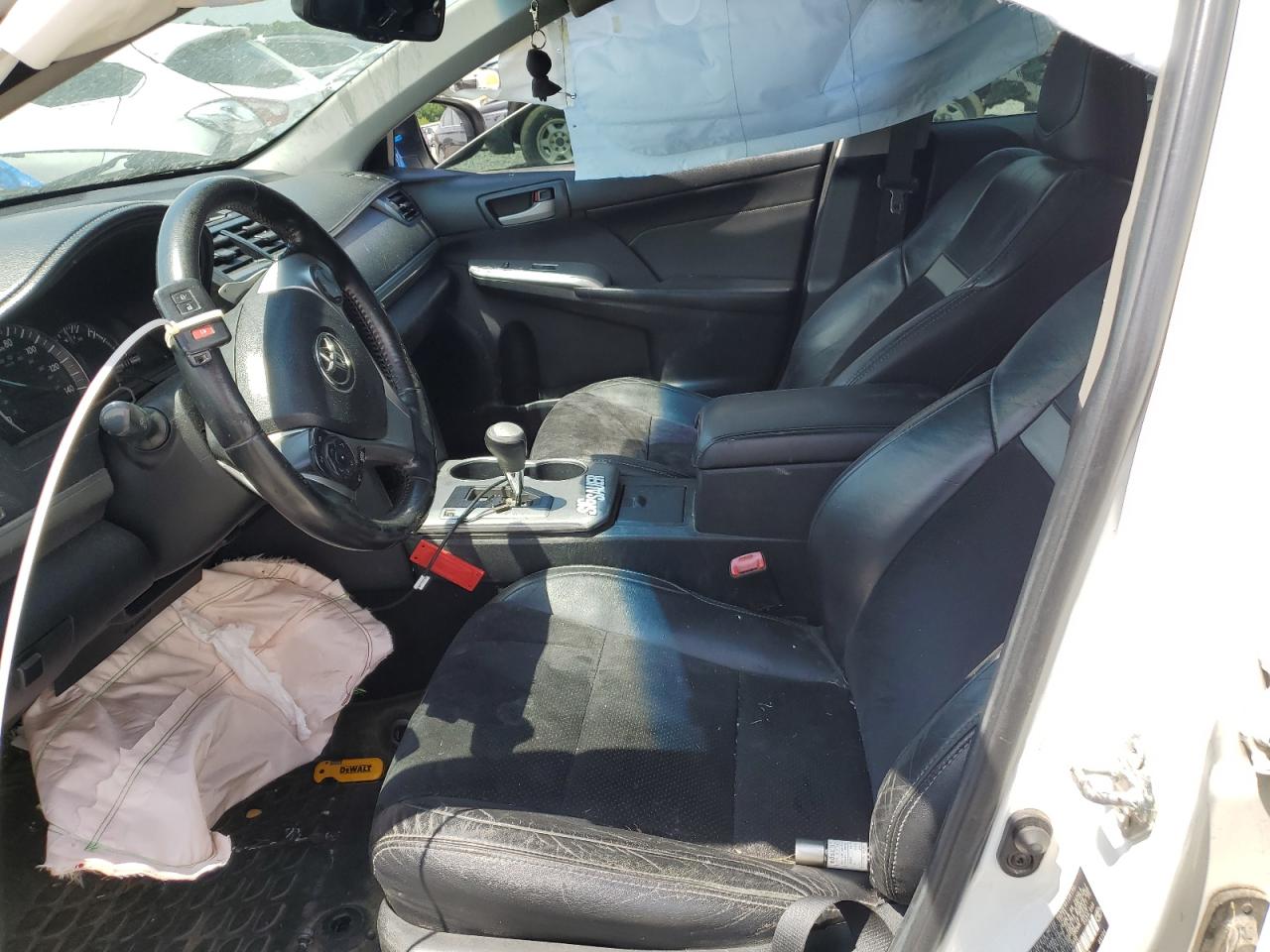 2014 Toyota Camry Se VIN: 4T1BK1FK7EU543830 Lot: 64033895