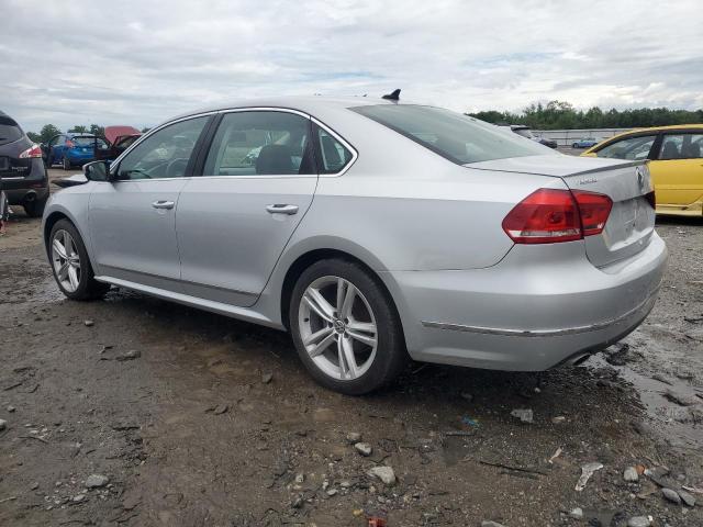  VOLKSWAGEN PASSAT 2015 Srebrny