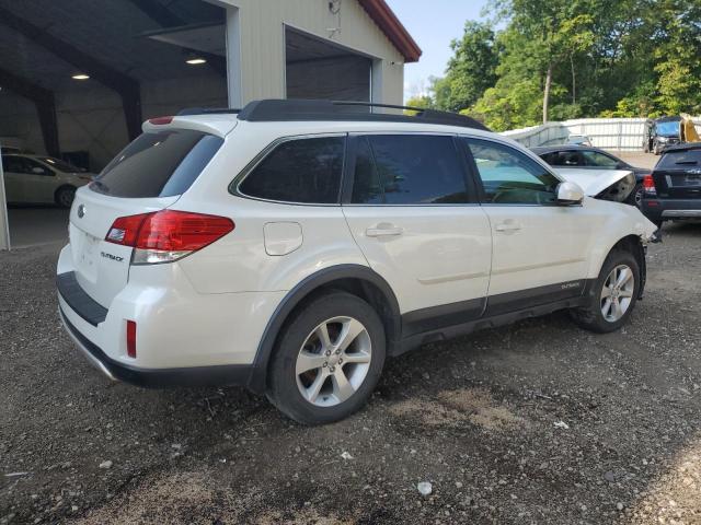  SUBARU OUTBACK 2013 White