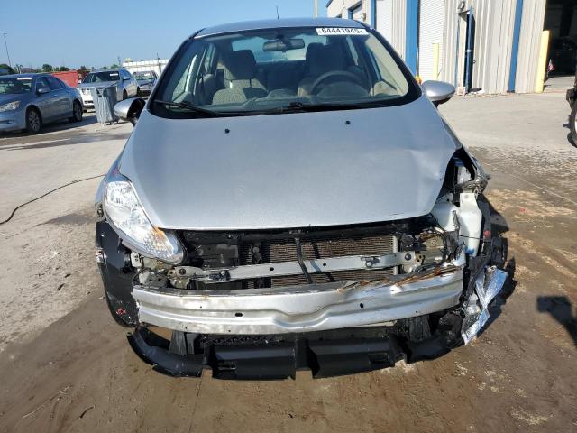  FORD FIESTA 2013 Srebrny