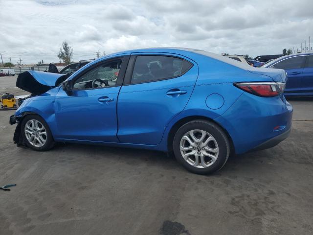  TOYOTA YARIS 2017 Blue