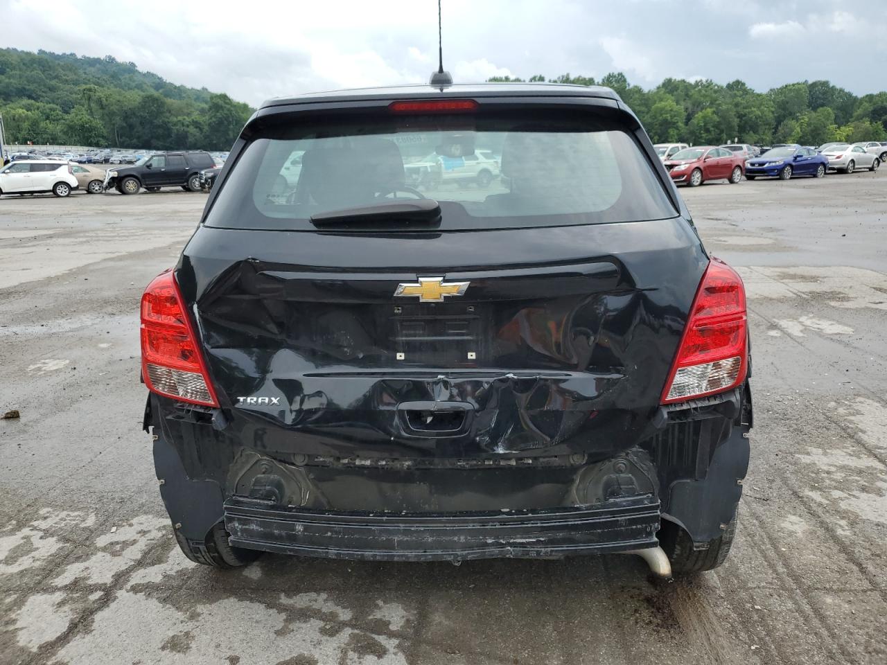 2018 Chevrolet Trax Ls VIN: 3GNCJKSB6JL402685 Lot: 65083195