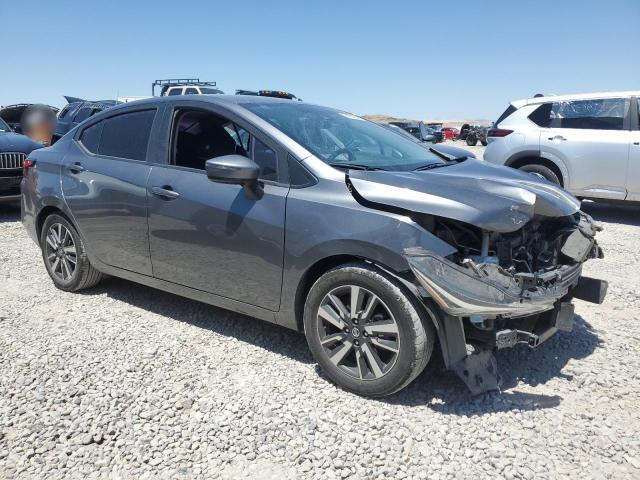  NISSAN VERSA 2021 Серый