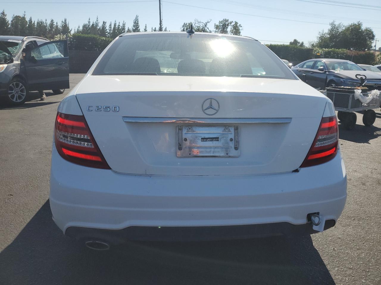 2013 Mercedes-Benz C 250 VIN: WDDGF4HB7DR267492 Lot: 64426115