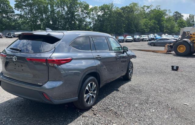  TOYOTA HIGHLANDER 2023 Серебристый