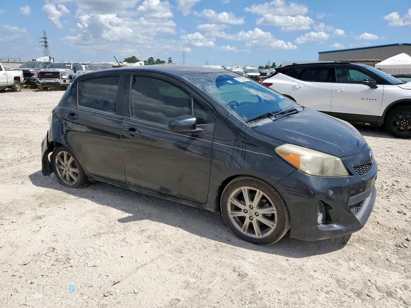  TOYOTA YARIS 2013 Czarny