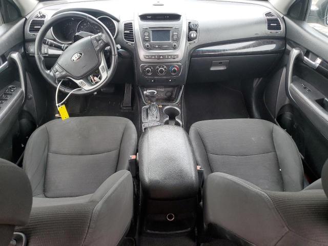  KIA SORENTO 2015 Srebrny