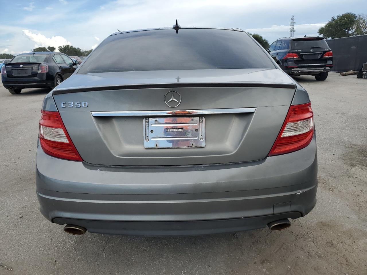 2011 Mercedes-Benz C 350 VIN: WDDGF5GB3BF643322 Lot: 65373035