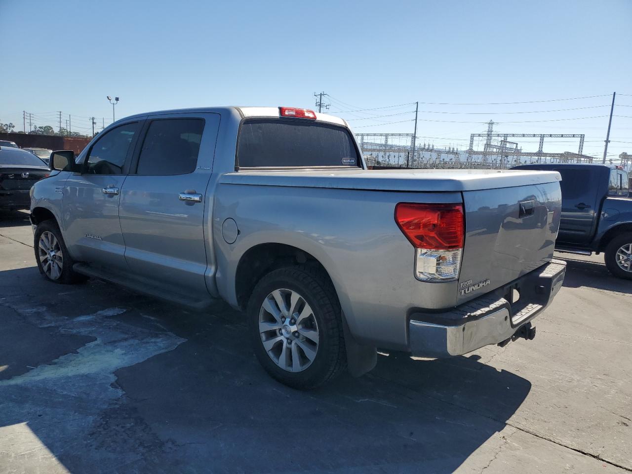 2010 Toyota Tundra Crewmax Limited VIN: 5TFFY5F18AX078860 Lot: 66655125
