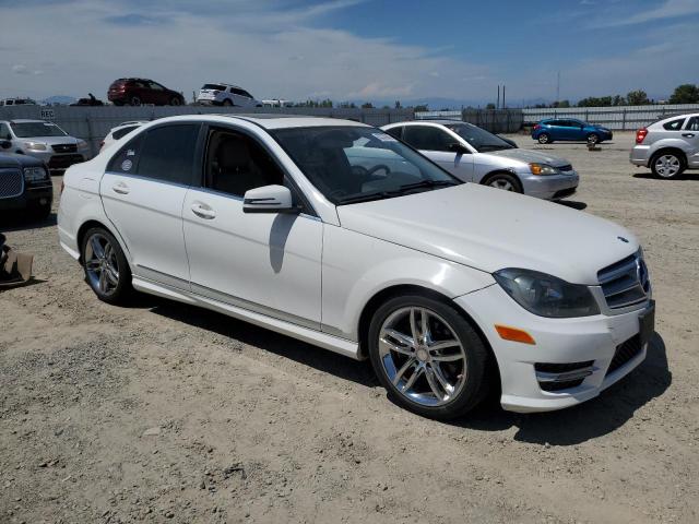  MERCEDES-BENZ C-CLASS 2013 Biały