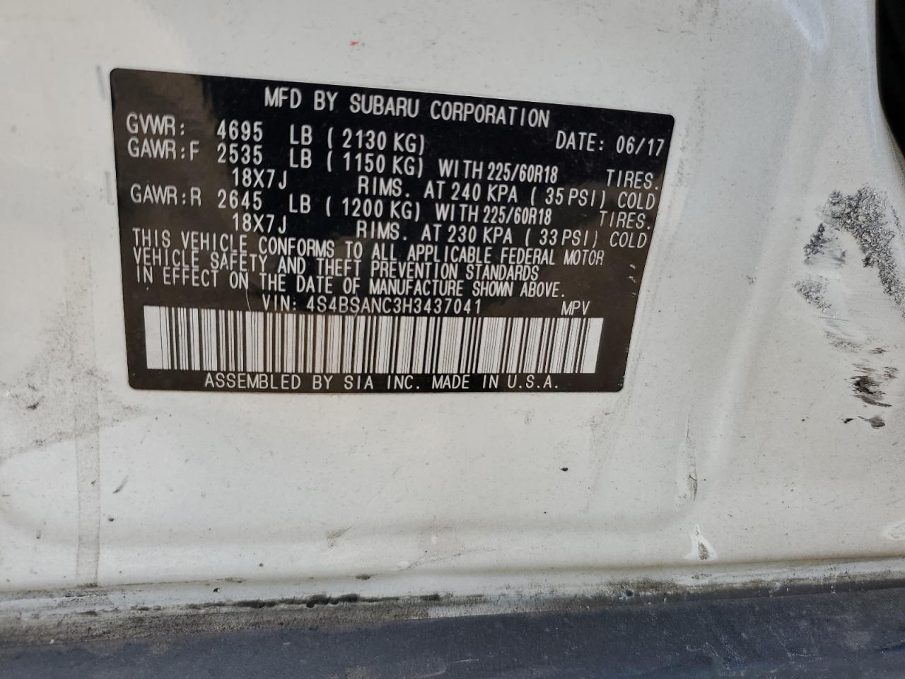2017 Subaru Outback 2.5I Limited VIN: 4S4BSANC3H3437041 Lot: 65083495
